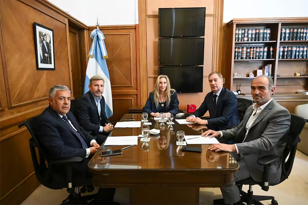 Karina y los otros