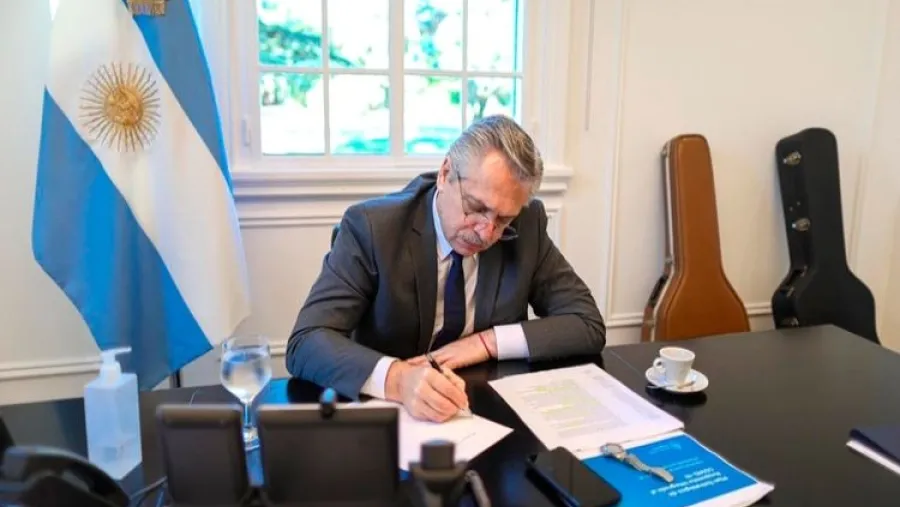Alberto Fernández
