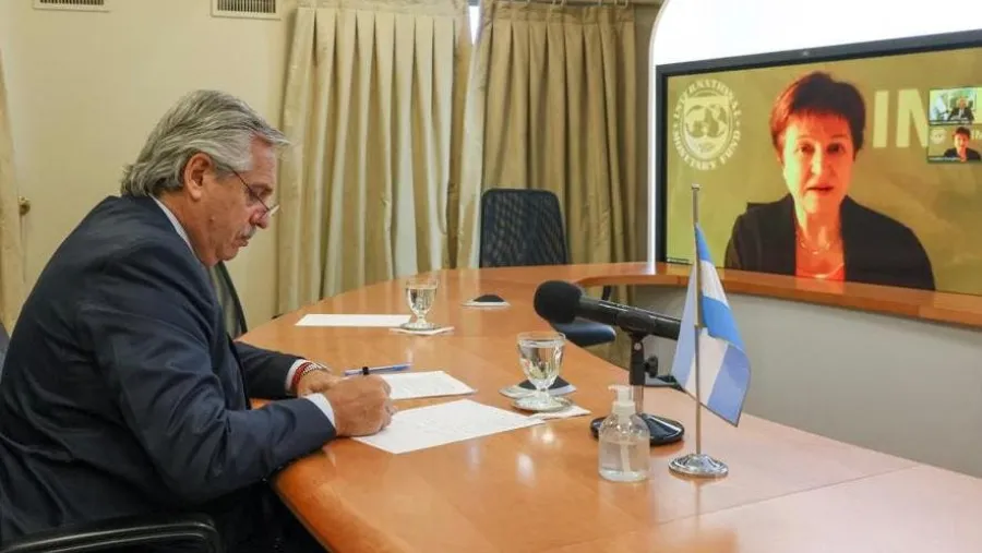 El presidente Fernández dialogó con la titular del FMI