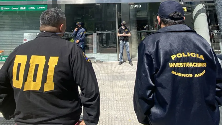 El allanamiento al consultorio de Luque en la torre Libertador Office, fue ordenado por el juez de Garantías de San Isidro, Orlando Díaz, a pedido de los fiscales que investigan la muerte de Maradona.
