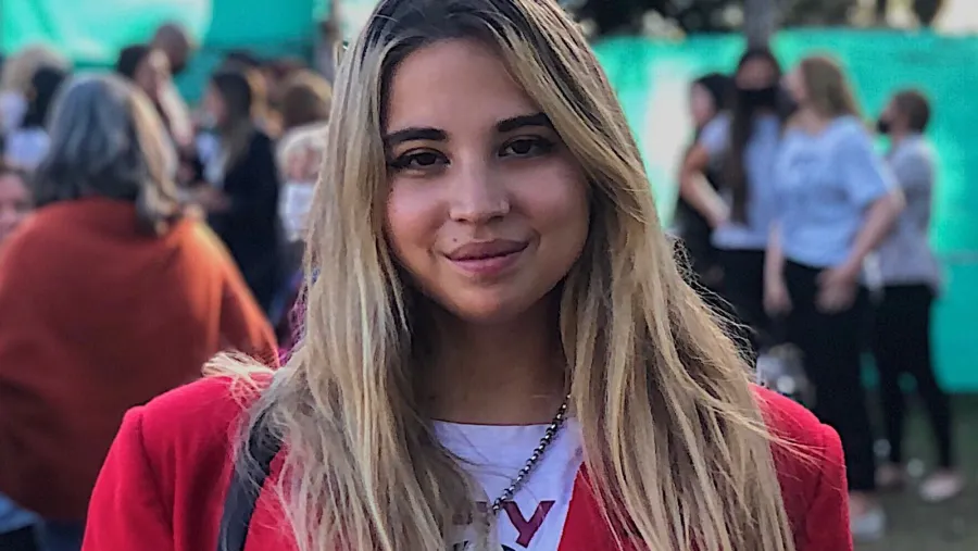 Azul Martín.