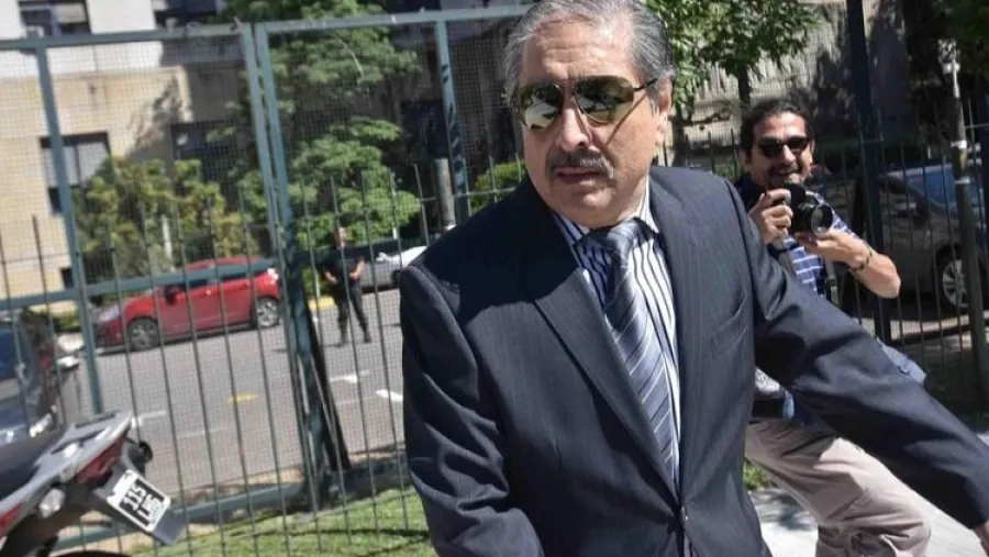 Carlos Kirchner
