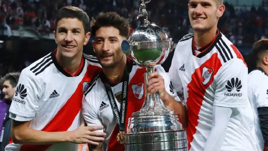 Casco Copa