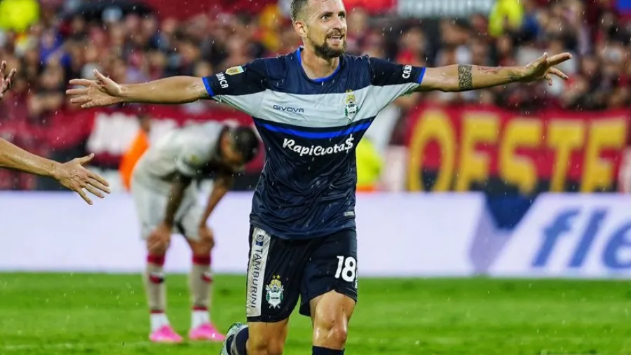 Nicolás Colazo