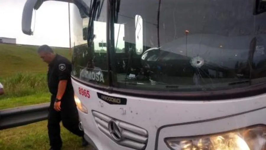Colectivo baleado