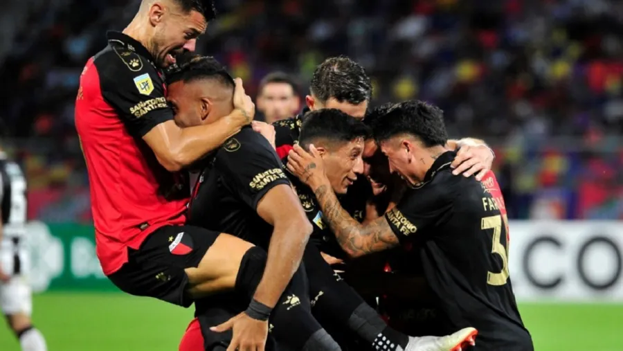 Colón festeja