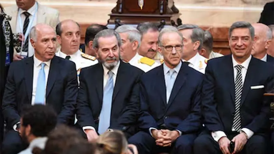 Los jueces de la Corte Suprema, en la jura de Milei.