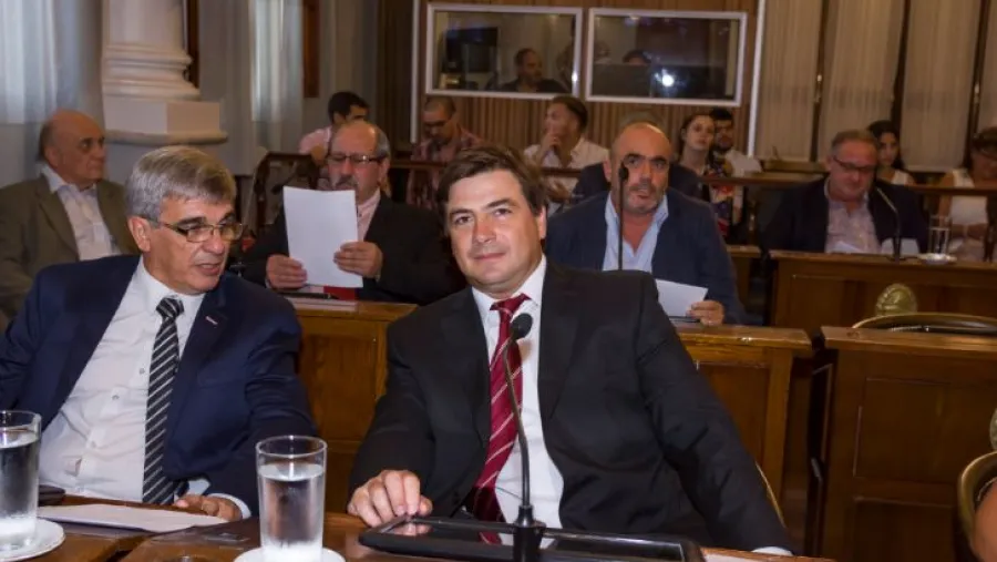 Senadores de JxC piden que una bicameral fiscalice la reestructuración de la deuda