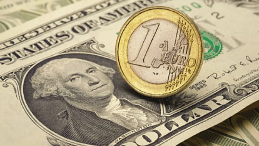 Convertibilidad a la fuerza: el día en que el dólar alcanzó al euro