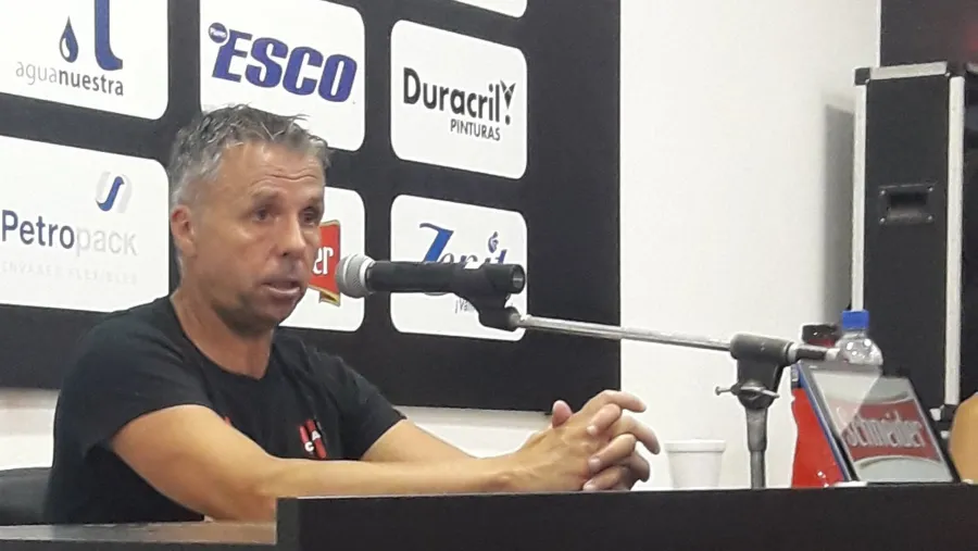 Gustavo Álvarez