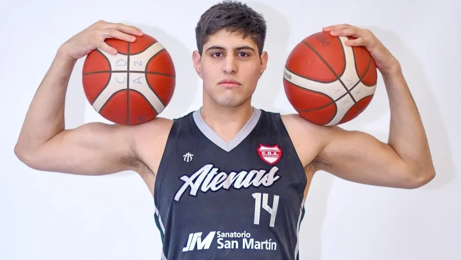 Eliías Molina