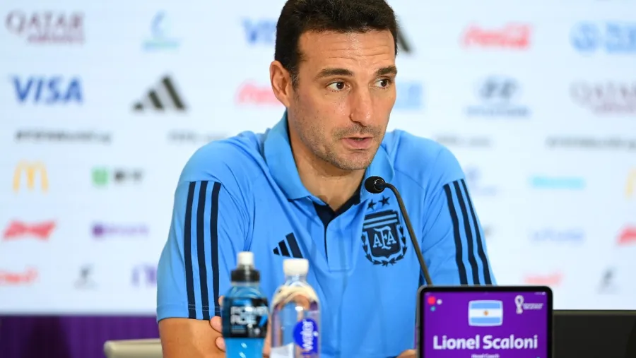Scaloni admitió que evaluará la situación de Di María y no dio pistas de la formación