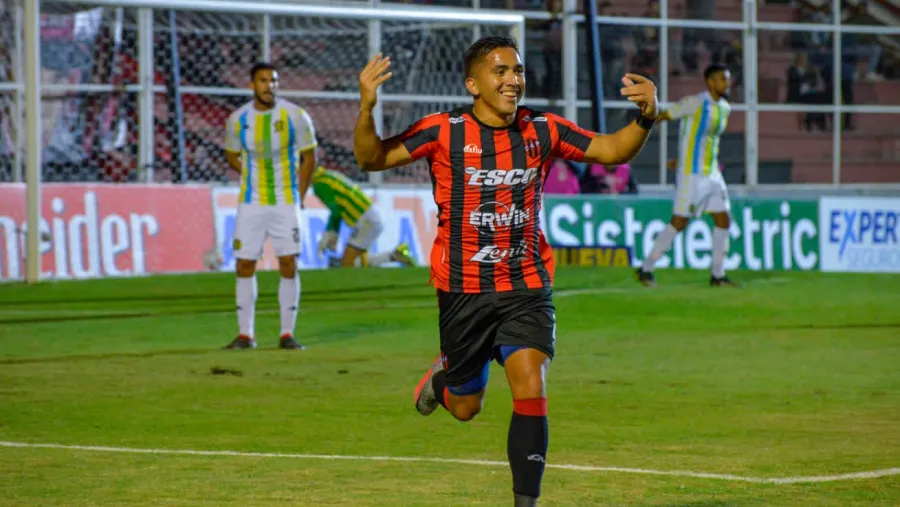 Patronato se reencontró con la victoria ante Aldosivi en una “final” por la permanencia