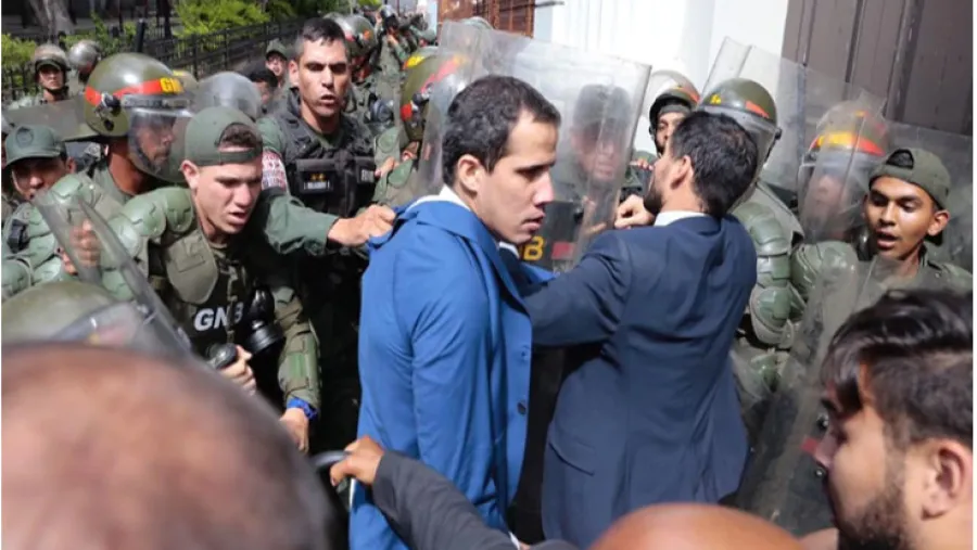 Guaidó Juan Parlamento