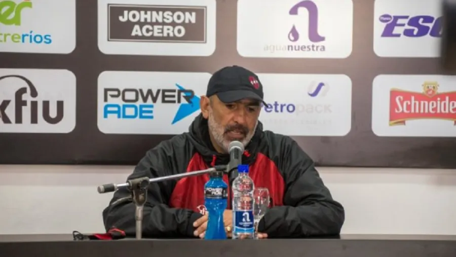 Coach Delfino 