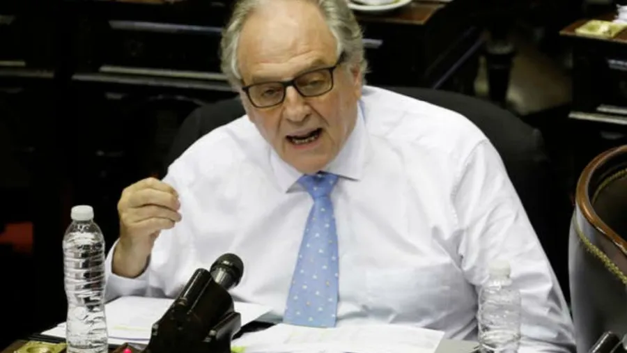Carlos Heller