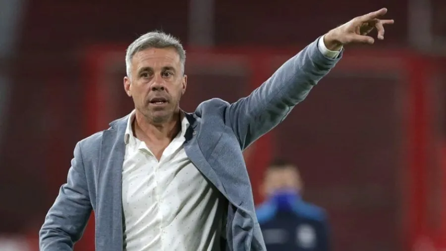 Fútbol: Lucas Pusineri acordó su llegada como DT a Atlético Tucumán