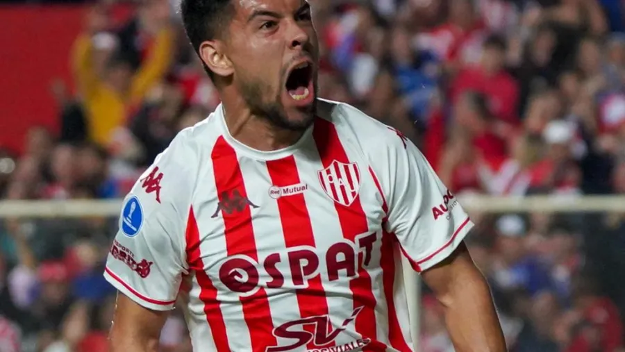 Unión de Santa Fe ganó y trepó a lo más alto de su zona en la Copa Sudamericana