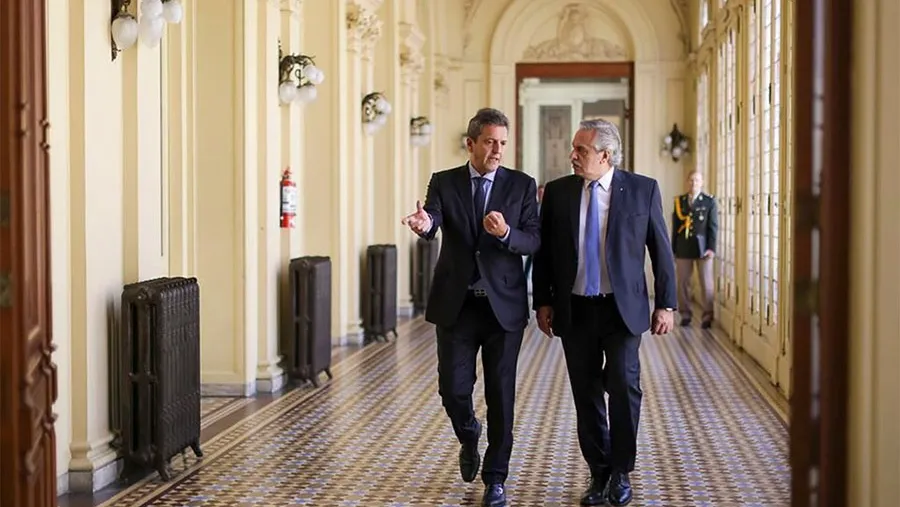 Sergio Massa y Alberto Fernández en difícil equilibrio.