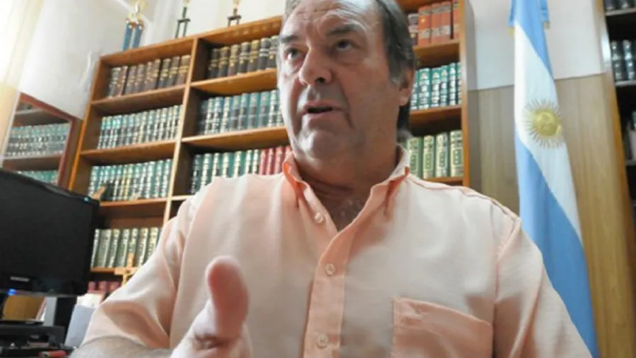 H. Molina
