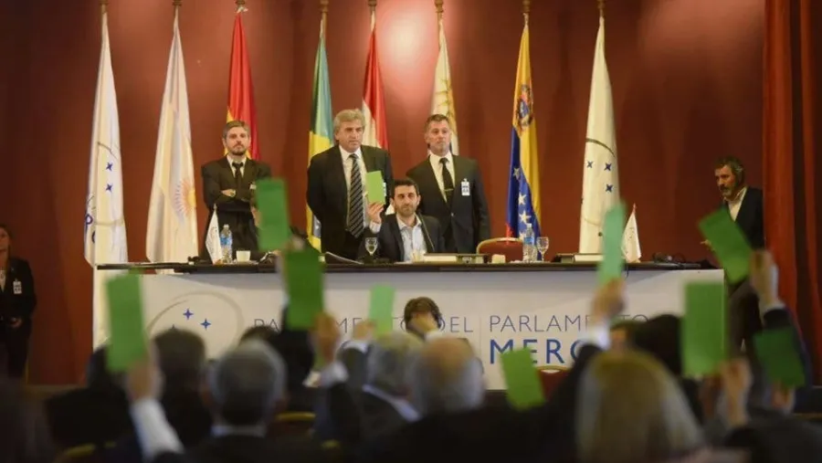 Parlasur sesión 