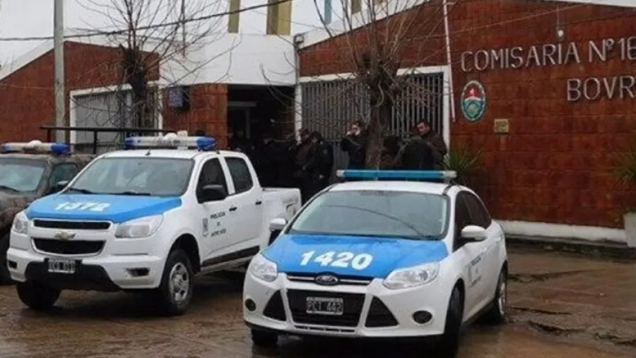 Policía