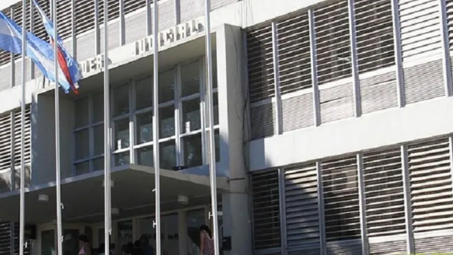 Tribunales