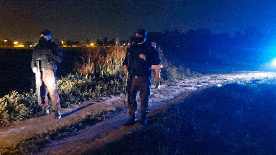 Policía