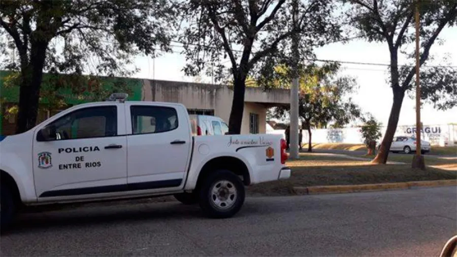 Policía