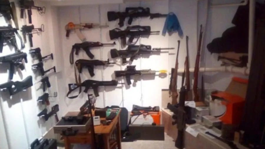 Armas