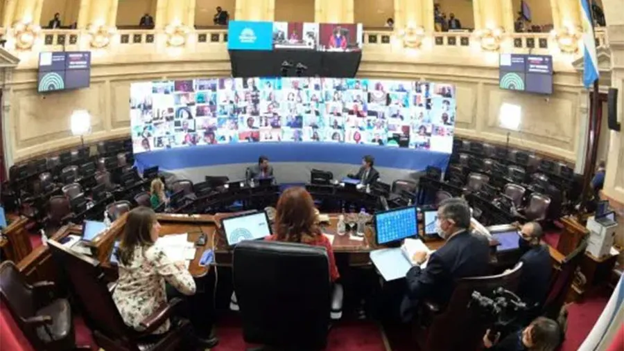 El proyecto cuenta casi con tantos apoyos como rechazos, por lo que la definición se conocerá ese mismo día.