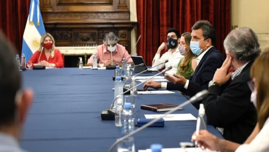 Massa y diputados