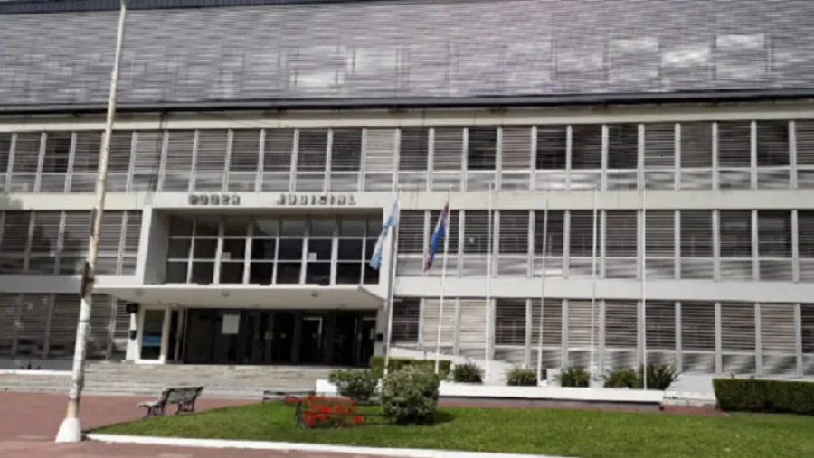 Tribunales