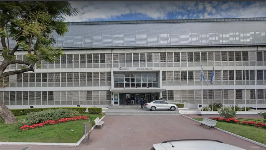 Tribunales