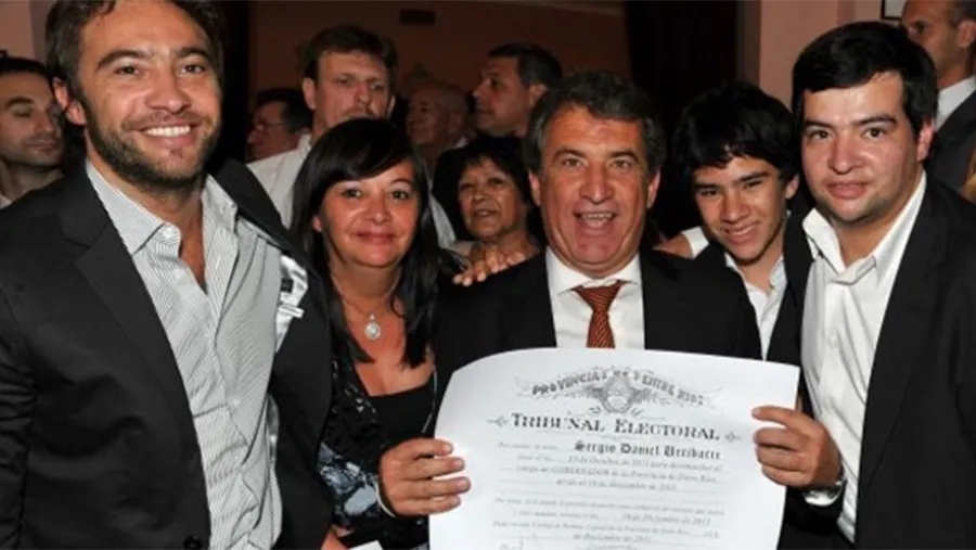 Es la primera vez desde 1987 que ningún integrante de la familia de Sergio Urribarri ocupará un cargo público.