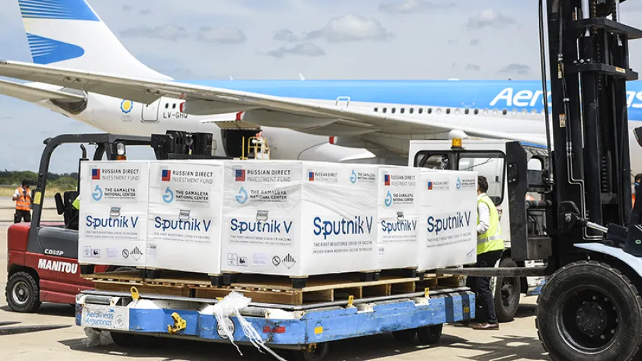 Aerolíneas Argentina avión vacuna rusa