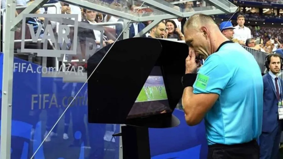 VAR