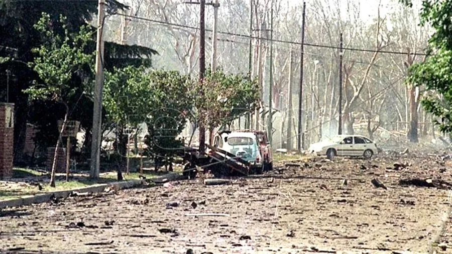 El 3 de noviembre de 1995 fue la explosión deliberada de Río Tercero (Córdoba) con un saldo de siete muertos, más de 300 heridos y graves daños materiales.