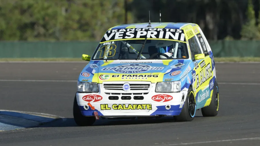 Alexis Bull