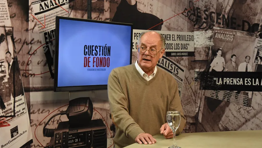 Emilio Martínez Garbino en el programa “Cuestión de Fondo” del 8 de octubre cuando lanzó su propuesta de Compromiso de Ética Política.