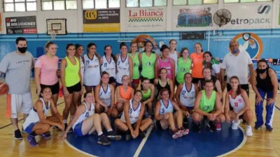 Básquet: la preselección paranaense femenina U17 tuvo su primer amistoso