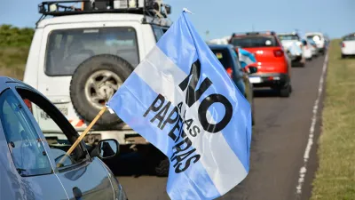 La Asamblea Ciudadana Ambiental de Gualeguaychú se movilizará este domingo en caravana automovilística, porque las autoridades argentinas preservan la imagen de UPM e impiden subirse al puente internacional “General San Martín”.