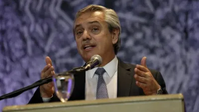 Alberto Fernández