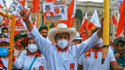 Castillo resultó ganador del escrutinio, pero aún falta analizar impugnaciones.