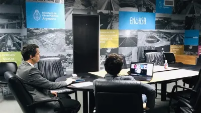 Cresto en videoconferencia con Sarubi