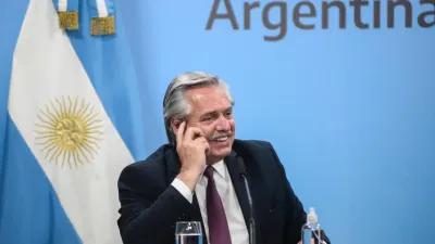 Alberto Fernández