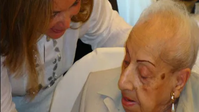 Florentina Gómez Miranda con Susana Medina