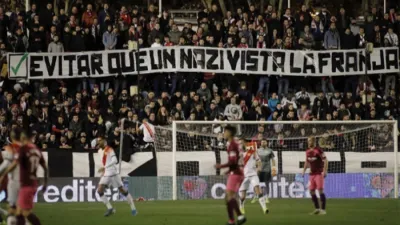 Bandera del Rayo contra el ucraniano Zozulya.