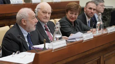 Guzmán junto a Georgieva en el Vaticano