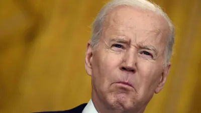 Biden anunció sanciones económicas para Rusia